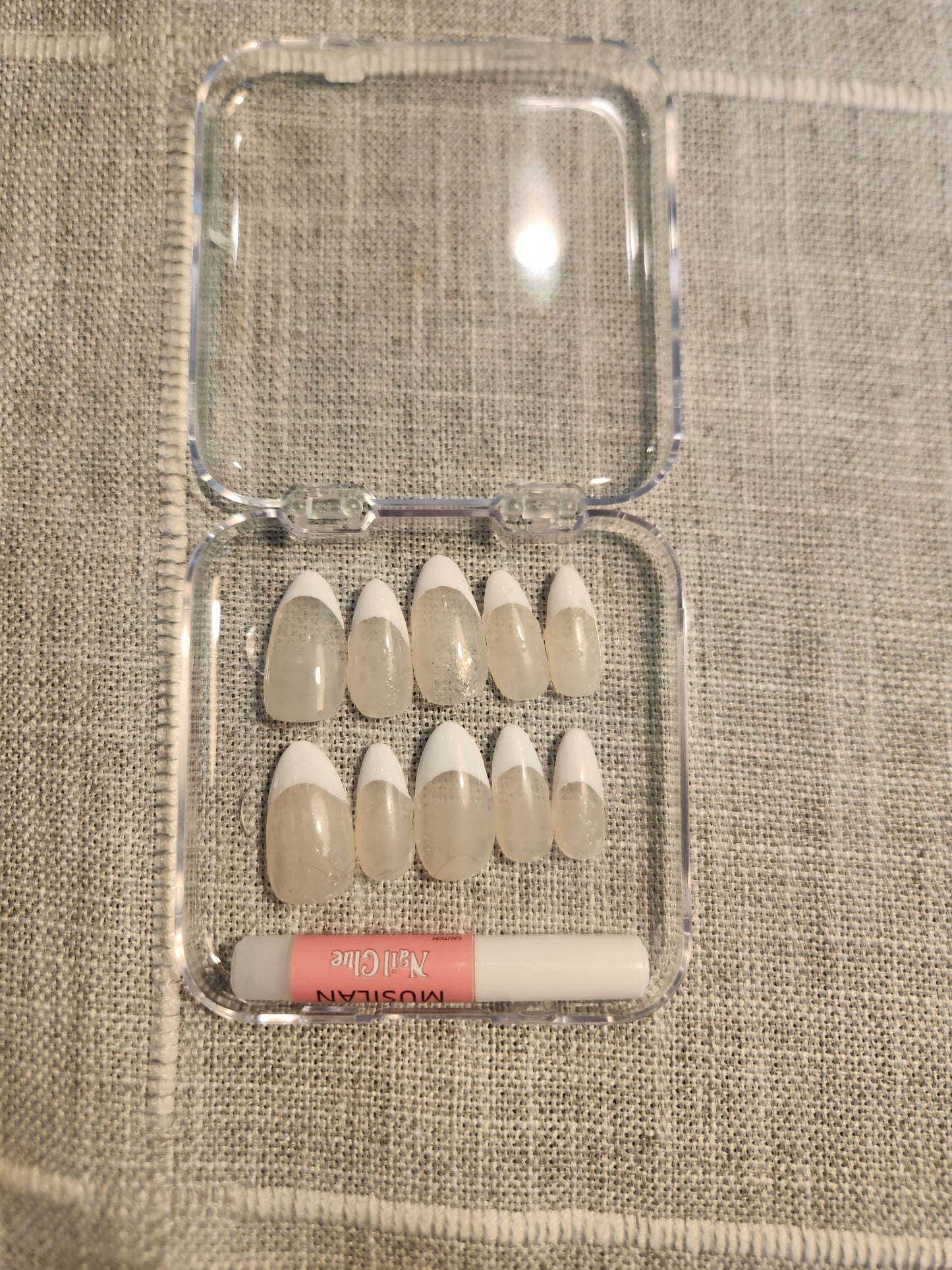 French tip nail set (Copy)