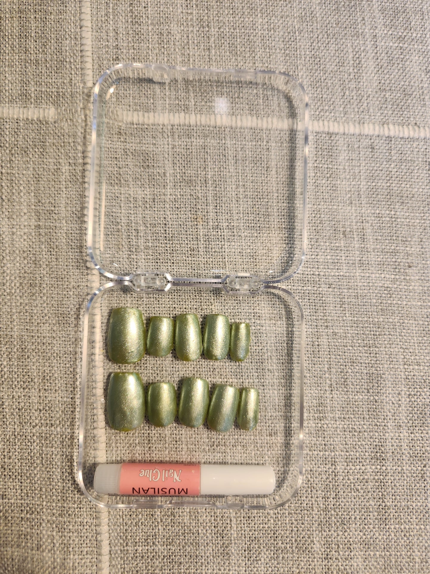 Green nails with chrome finish